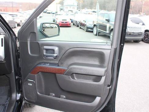 Used 2018 GMC Sierra 1500 SLT w/ Enhanced Driver Alert Package RWD image 15