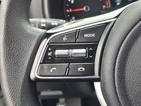 Used 2022 Kia Sportage LX image 24