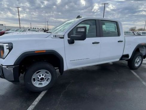 New 2025 GMC Sierra 2500 Pro w/ 1SA Pro Safety Plus Package AWD/4WD image 6