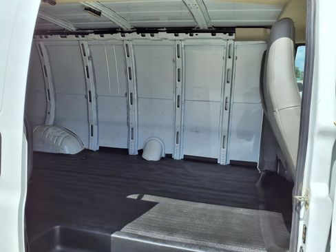 Used 2023 Chevrolet Express 2500 Extended w/ Driver Convenience Package RWD image 6