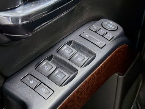 Used 2015 GMC Sierra 1500 SLT w/ Suspension Package, Off-Road image 17