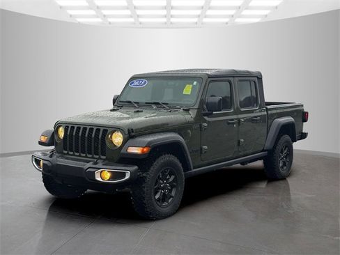 Certified 2023 Jeep Gladiator Sport w/ Trailer Tow Package image 3