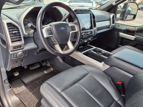 Used 2022 Ford F350 Lariat w/ Lariat Ultimate Package AWD/4WD image 23