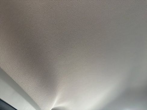 Used 2019 Subaru Crosstrek 2.0i image 15