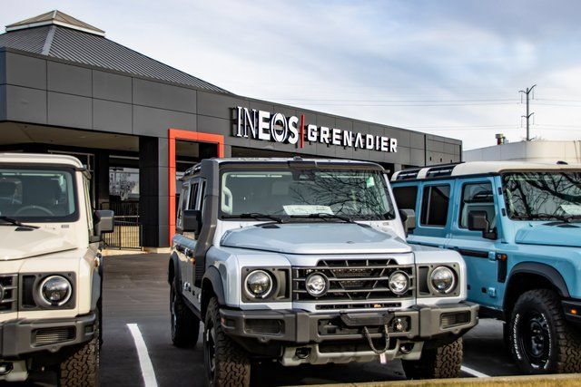 Used 2025 INEOS Grenadier Station Wagon AWD/4WD image 5