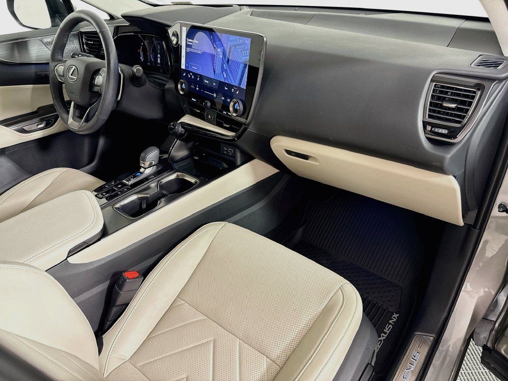 Certified 2026 Lexus NX 350 AWD w/ Accessory Package (K3) image 31