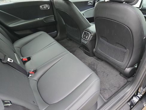 New 2025 Hyundai Ioniq 6 SEL image 11