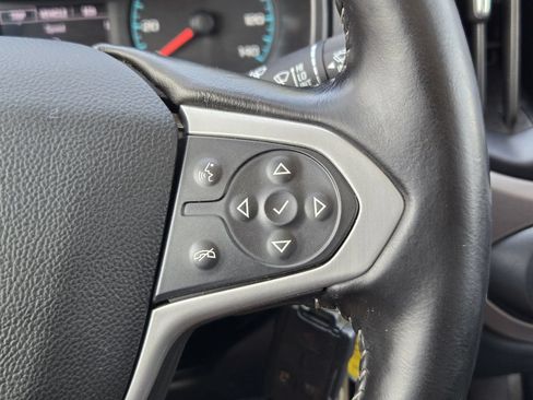 Used 2022 Chevrolet Colorado LT w/ Fleet Safety Package RWD image 28