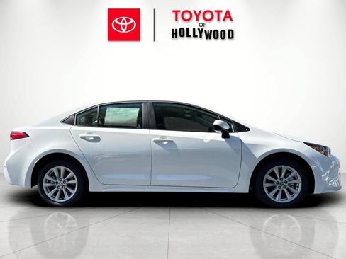 New 2026 Toyota Corolla LE FWD image 3