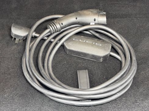 Used 2022 Lucid Air Grand Touring AWD/4WD image 6