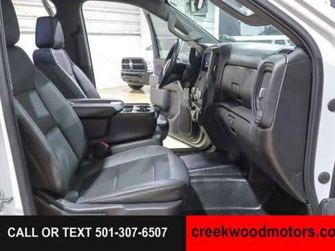 Used 2022 GMC Sierra 2500 Pro w/ Convenience Package AWD/4WD image 10