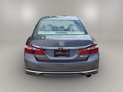 Used 2017 Honda Accord LX image 6