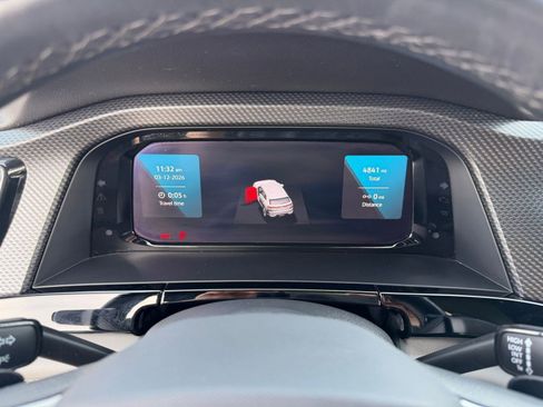 Certified 2024 Volkswagen Atlas Cross Sport SEL R-Line image 17