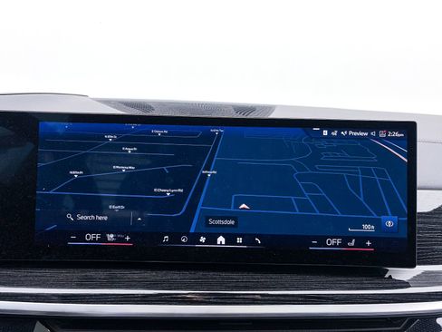 Used 2024 BMW X7 xDrive40i w/ M Sport Package image 7