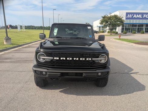 New 2026 Ford Bronco Outer Banks AWD/4WD image 8