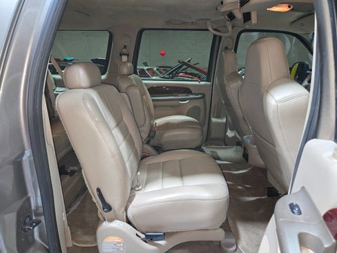 Used 2004 Ford Excursion Limited image 87