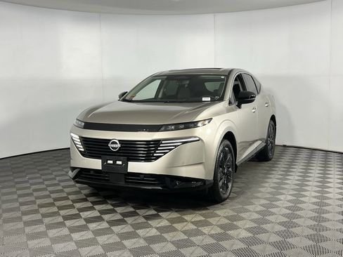 Used 2025 Nissan Murano Platinum w/ Cargo Package image 3