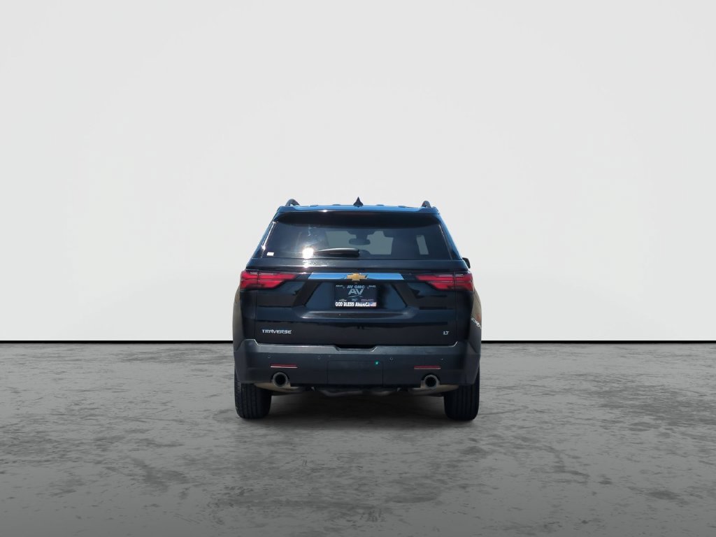Used 2023 Chevrolet Traverse LT FWD image 7
