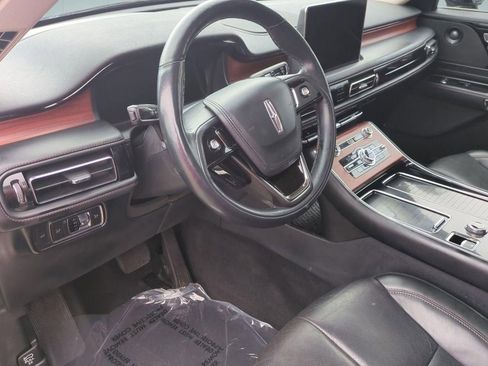 Used 2022 Lincoln Aviator Reserve w/ Elements Package Plus AWD/4WD image 11
