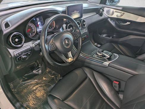 Used 2019 Mercedes-Benz GLC 300 4MATIC Coupe image 10