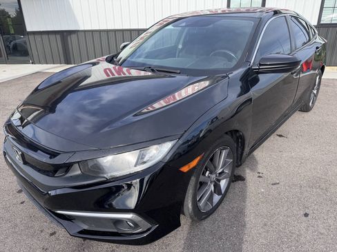 Used 2020 Honda Civic EX image 2