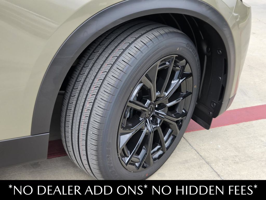 New 2026 MAZDA CX-70 3.3 Turbo w/ Preferred Package AWD/4WD image 6