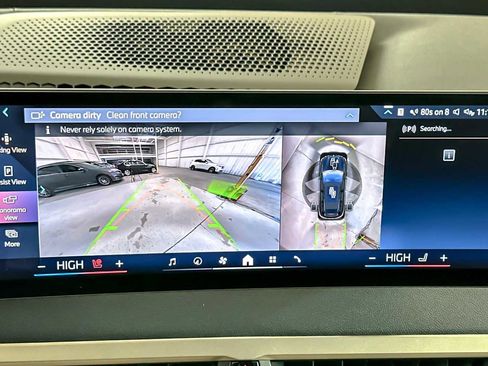 Used 2024 BMW iX xDrive50 w/ Sport Package image 20