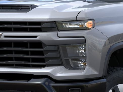 New 2026 Chevrolet Silverado 2500 Custom w/ Custom Convenience Package AWD/4WD image 10