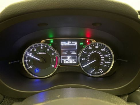 Used 2017 Subaru Crosstrek 2.0i Limited image 17