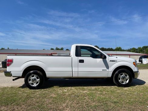 Used 2013 Ford F150 XLT w/ Mid Equipment Group RWD image 8