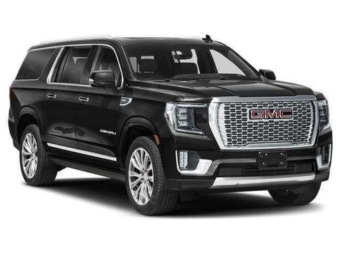 Certified 2022 GMC Yukon XL Denali w/ Denali Premium Package AWD/4WD image 98