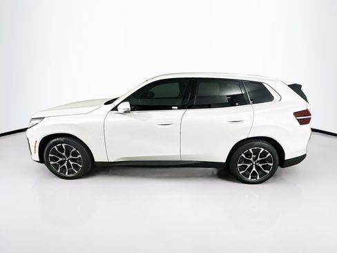 Used 2025 BMW X3 xDrive30i w/ Premium Package AWD/4WD image 4