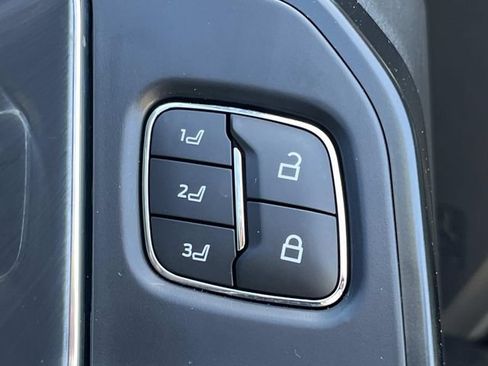 Used 2023 Ford F150 Raptor AWD/4WD image 33
