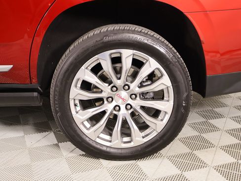 Used 2024 GMC Yukon Denali w/ Max Trailering Package image 19