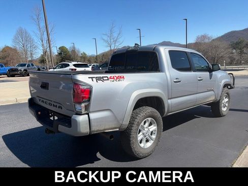 Used 2016 Toyota Tacoma TRD Sport w/ Towing Package image 6