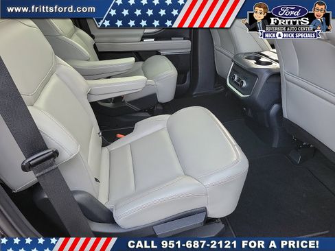 Certified 2025 Ford Expedition Active AWD/4WD image 16
