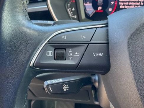 Used 2023 Audi Q3 2.0T Premium AWD/4WD image 25