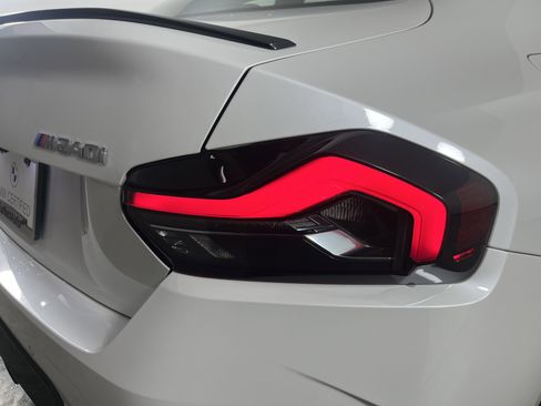 Used 2025 BMW M240i xDrive Coupe w/ Premium Package image 27