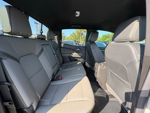 New 2026 Chevrolet Colorado ZR2 AWD/4WD image 22
