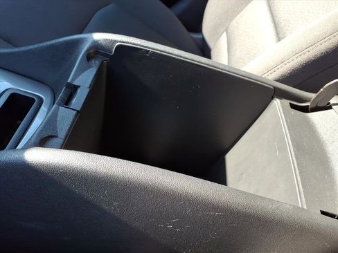 Used 2024 Chevrolet Malibu LT image 28