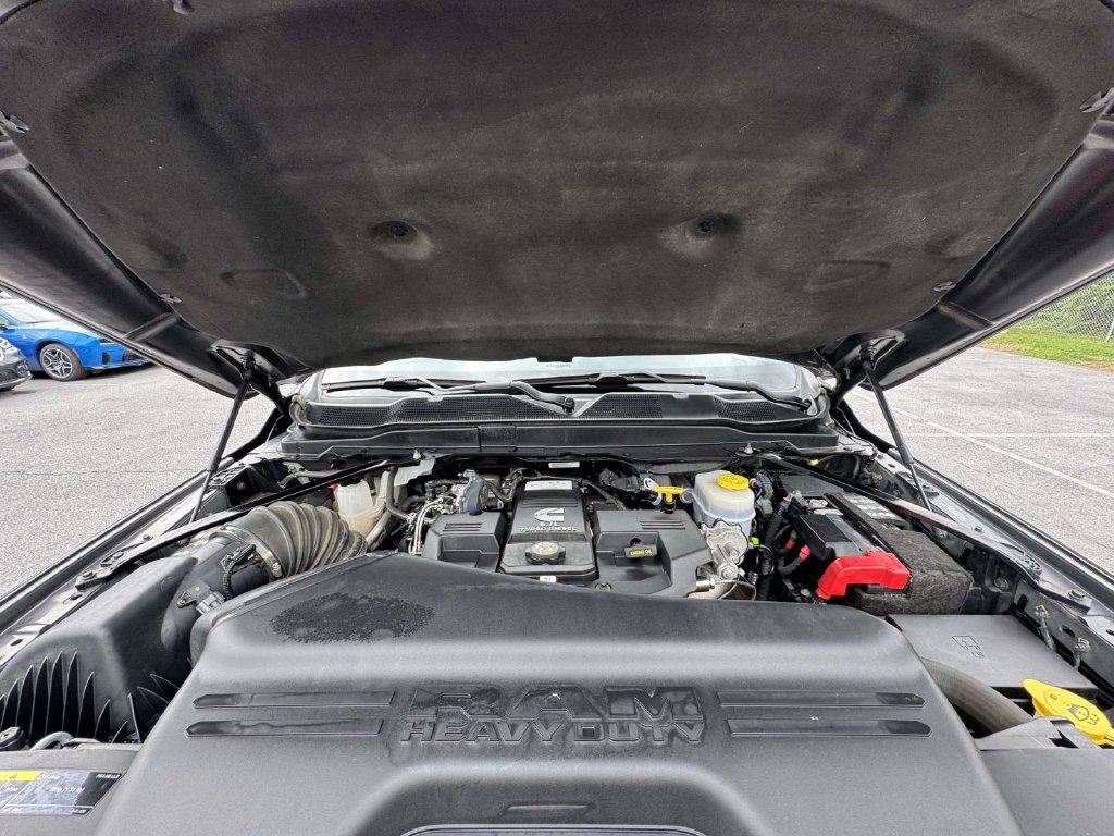 Used 2022 RAM 3500 Big Horn w/ Level C Equiment Group AWD/4WD image 11