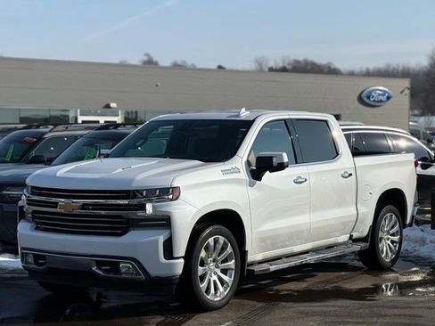 Used 2021 Chevrolet Silverado 1500 High Country image 32