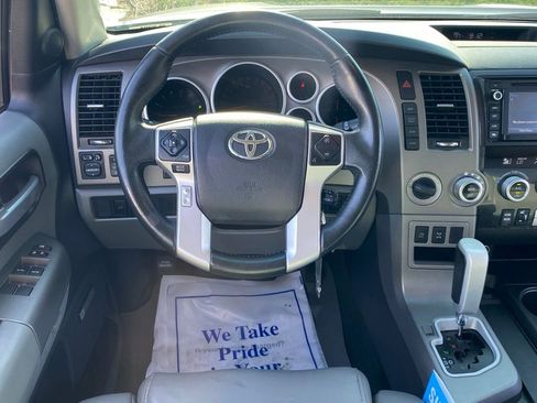 Used 2015 Toyota Sequoia Limited AWD/4WD image 10