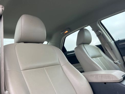 Used 2006 Chrysler 300 Touring image 17