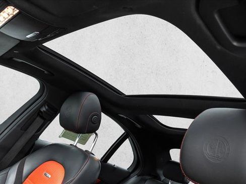 Used 2021 Mercedes-Benz C 63 AMG S w/ Multimedia Package image 22