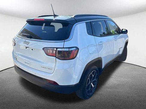 Used 2025 Jeep Compass Limited AWD/4WD image 14