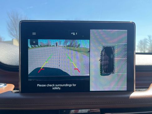 Used 2021 Lincoln Aviator Grand Touring w/ Equipment Group 301A image 15