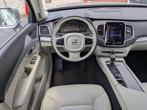 Used 2022 Volvo XC90 T5 Momentum AWD/4WD image 20