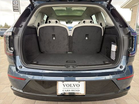 New 2026 Volvo EX90 Ultra image 9