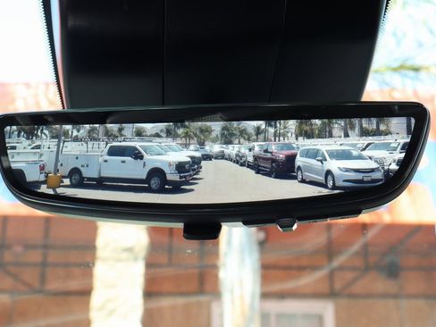 Used 2024 Chevrolet Silverado 1500 High Country w/ Technology Package image 27